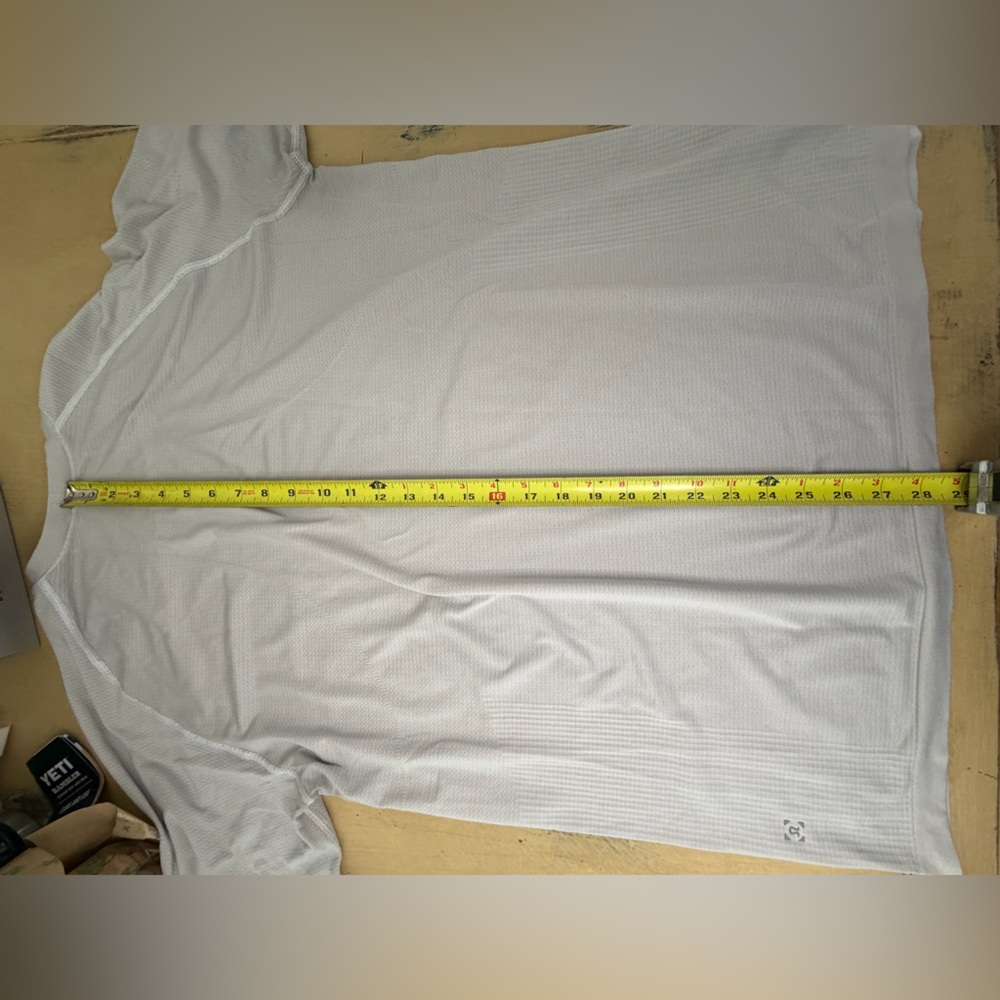 lululemon athletica Metal vent Short Sleeve Tee - Picture 6 of 7